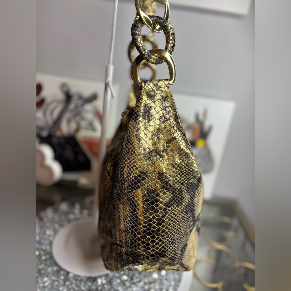 Michael Kors metallic gold snakeskin hobo shoulder bag EUC - Picture 6 of 13